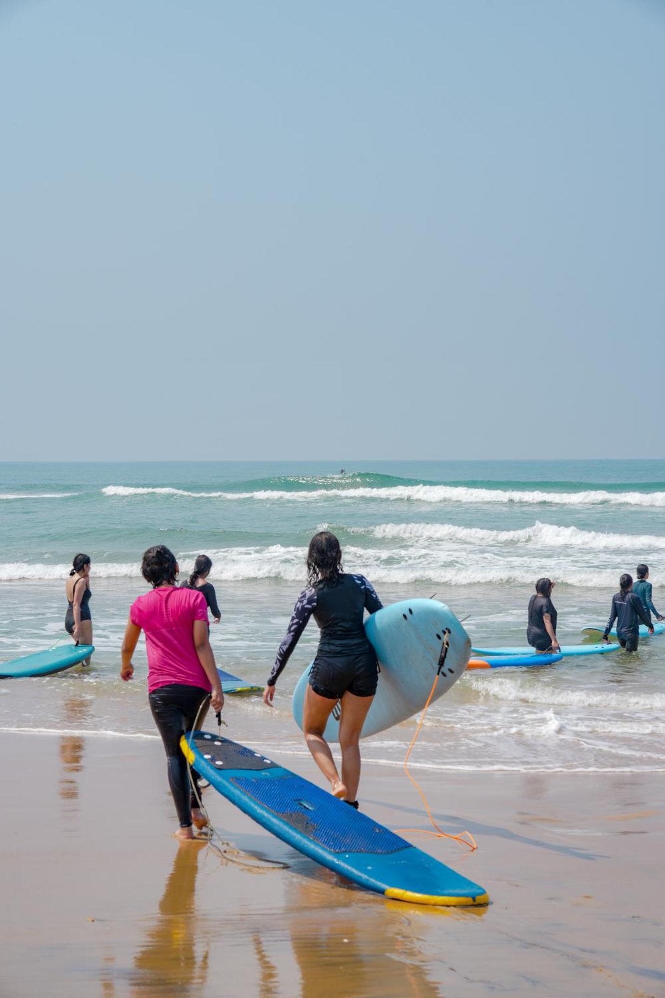 ורקלה House Of Surf Hostel For Women מראה חיצוני תמונה